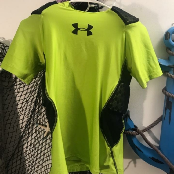 Boys youth under armour padded football shirt